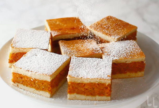 Sursă: Laura Laurențiu. Sper să nu mă dea în judecată ca pe Jamila. Sau a fost invers? Oricum, mai rău decât să fii numită cercetător prost e să fii etichetată drept „hoață de rețete” [2]